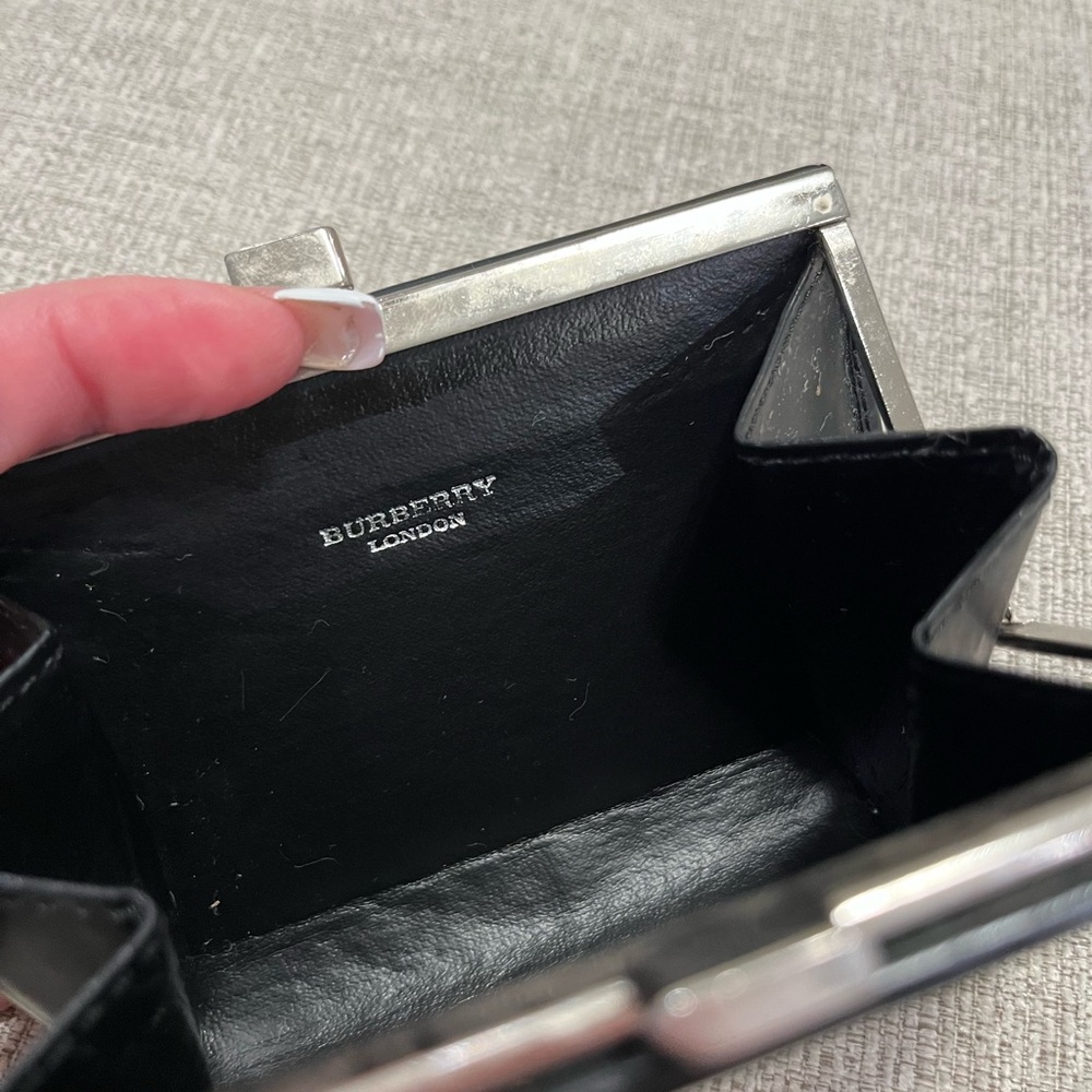 Burberry coin pouch - Picture 5 of 7